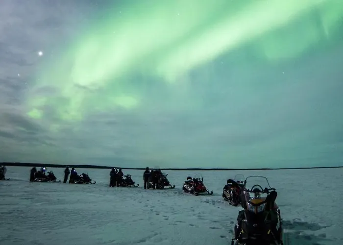 Castillo Vuorsa 3 * 사리셀카